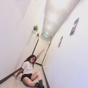 Meet your Posher, Linh